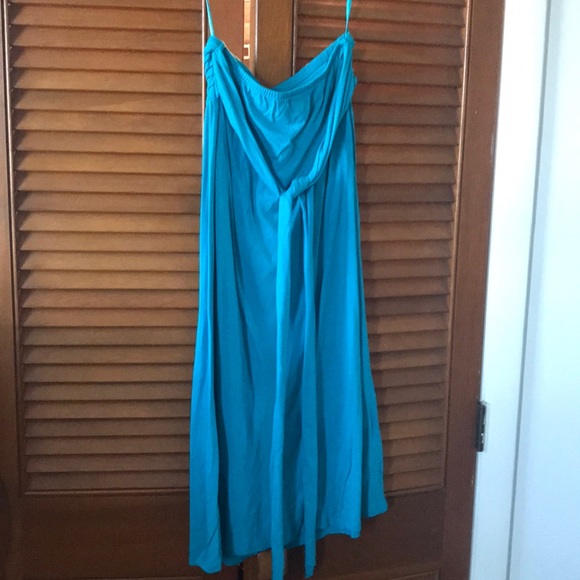 Comfortable strapless summer dress - Picture 2 of 3